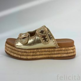Aurora arany papucs